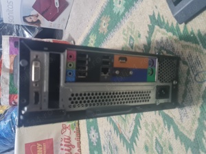 Vand minicalculatot pakard bell cu monitor samsung