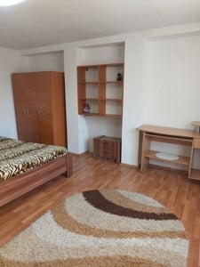 PF dau in chirie apartament 2 camere bucatarie decomandate zona Garii . - imagine 7