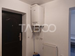 Apartament renovat 2 camere 40 mp 130 mp gradina Cisnadie - imagine 12