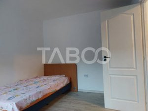 Apartament renovat 2 camere 40 mp 130 mp gradina Cisnadie - imagine 9