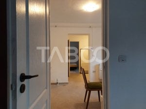 Apartament renovat 2 camere 40 mp 130 mp gradina Cisnadie - imagine 11