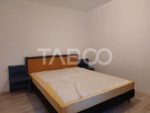 Apartament renovat 2 camere 40 mp 130 mp gradina Cisnadie - imagine 6