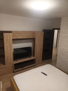 inchiriez apartament cu 3 camere - imagine 9