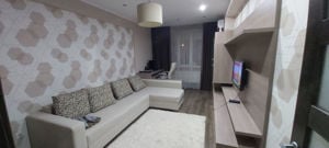 Apartament o camera in zona Dambovita de vanzare