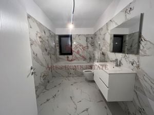 Apartament de Vânzare - Mansardă Înaltă, 72 mp, 2 Locuri de Parcare. - imagine 3