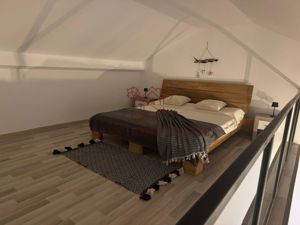 Apartament cu 2 camere, curte 120 mp, 2 locuri de parcare. - imagine 10