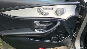 Mercedes-Benz E 300 4 Matic -Plug-IN Hybrid - imagine 5