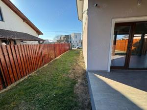 Duplex P+E 5 cam ,toate utilitatile, teren 400m - imagine 3