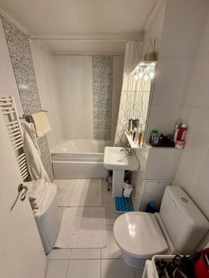 Apartament cu 2 camere, 57mp + 2 balcoane, Et. 3/4, zona Andrei-Șaguna - imagine 14