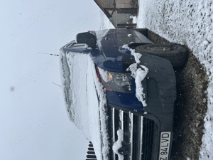 Vând dubă 8+1 vw crafter motor 2.5 automat  - imagine 5