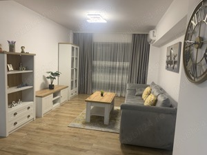 Vand apartament cu 3 camere.Ansamblul Romarta.