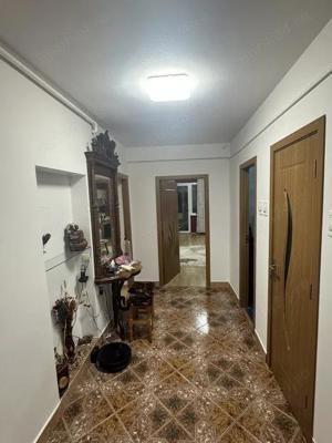 PF Zona UMF Apartament 4 camere + garaj cu pod - imagine 3