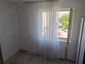 Vand apartament 2 camere - imagine 3