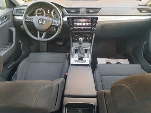 Skoda Superb 2.0 TDI Ambition DSG 2020 3xClimatronic LED Pilot Automat Jante Aliaj Scaune Încălzite! - imagine 10