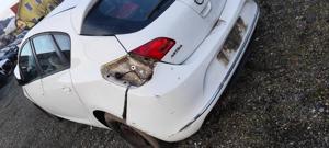 Dezmembrez / dezmembrari piese auto Opel Astra J hatchback  an 2014 motor A14XER  - imagine 3