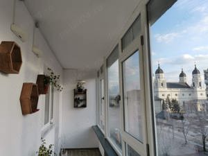 Ultracentral Iași, apartament 2 cam, complet renovat, utilat, mobilat. Proprietar.  - imagine 4