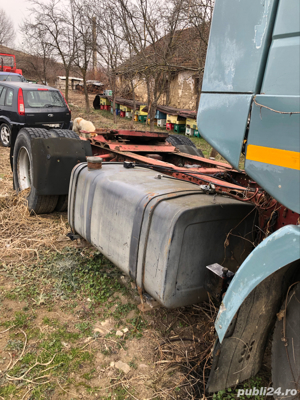 Iveco cu chit de basculare - imagine 2