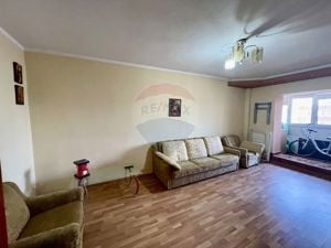 Apartament trei camere Zona Finante - imagine 13