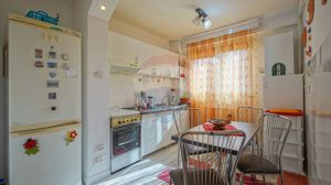 Apartament cu 3 camere de vânzare pe Mircea cel Batran - imagine 6