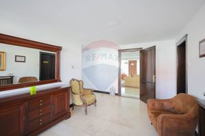 De vânzare Casă/Pensiune în zona Nufărul - Sânmartin - imagine 4