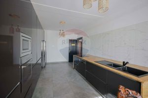 De închiriat Casă/Pensiune în zona Nufarul - imagine 9