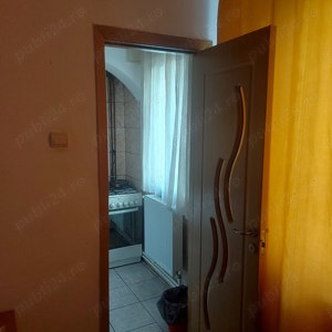 Apartament situat într_ o zona foarte buna.