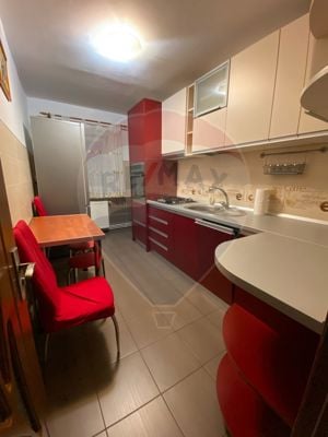 Apartament cu 4 camere de închiriat - 80 mp utili, Tractorul - imagine 4