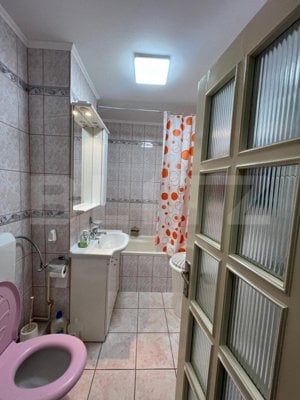 Apartament cu 4 camere, Cartierul Carpați 2, Strada Cibinului   - imagine 6