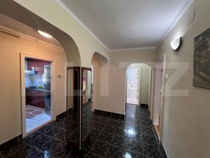 Apartament cu 4 camere, Cartierul Carpați 2, Strada Cibinului   - imagine 8