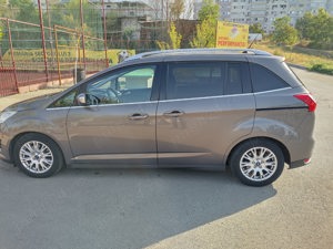 Ford Grand C-Max 1.6 Ecoboost Start Stop Titanium - imagine 3