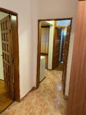 Apartament 4 camere, zona 13 Septembrie, Sebastian - imagine 4