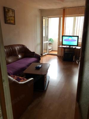 Vand Inchiriez apartament doua camere Petrosani zona centrala - imagine 5