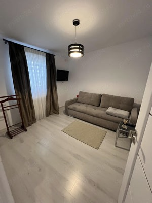 Casă, amplasată în Satul Catolic, Onești - imagine 5