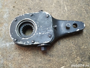 Lacăt frânare față Raba