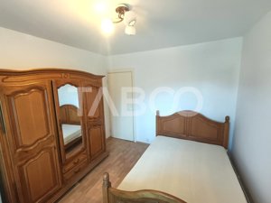 Apartament 4 camere decomandat cu 2 bai la etajul 2 - zona Valea Aurie - imagine 4