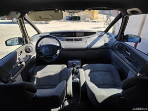 Renaultul Espace 2.0dCi Navigatie Dubluclimatronic PilotAutomat SenzoriParcare  - imagine 13