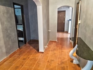 apartament 4 camere Calea Romanului et.2 Renovat 2 balcoane - imagine 5