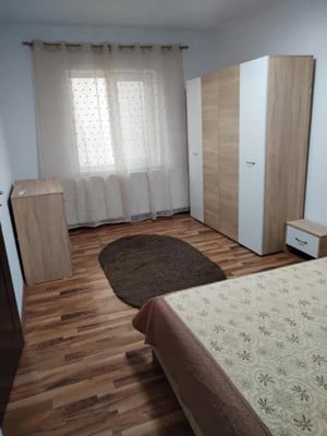 Apartament cu 2 camere în Apărătorii Patriei - imagine 4