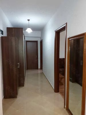 Apartament cu 3 camere, în zona Dristor