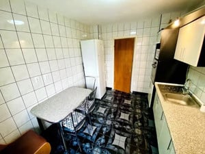 Nr.490. Apartament mobilat, decomandat, în zona Ștefan cel Mare - imagine 5