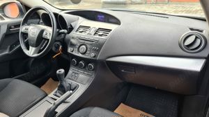 Vând autoturism Mazda 3 Hatchback, an fabricație 2011, adusa din Germania.al doilea proprietar din 2 - imagine 7 Vând autoturism Mazda 3 Hatchback, an fabricație 2011, adusa din Germania.al doilea proprietar din 2 - imagine 7