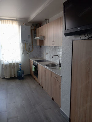 Apartament 2 camere zona Complex Studentesc - imagine 4