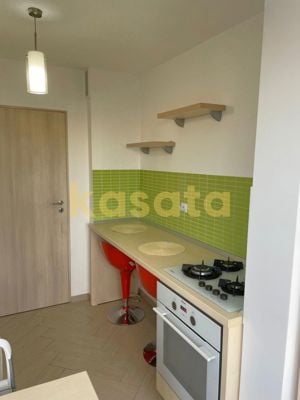 Apartament 2 camere Giulești – Etaj 1, bloc solid, gata de mutare - imagine 9