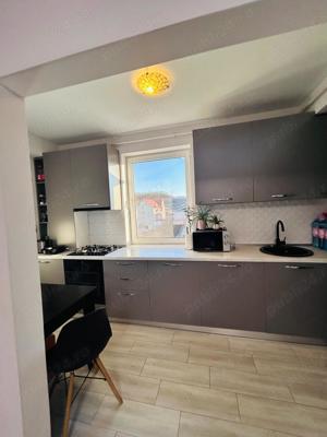 COMISION 0% Apartament 3 camere de vânzare în Florești   Zona Eroilor - imagine 2