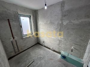 Apartament 4 camere | Crangasi | Triplex | 170mp utili | Curte 40mp - imagine 4