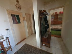 Proprietar inchiriez ap. cu 3 camere b-dul Dambovita - imagine 3