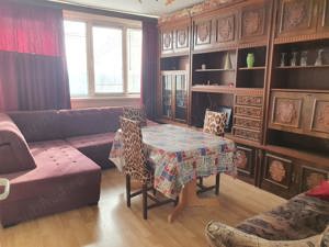 Proprietar inchiriez ap. cu 3 camere b-dul Dambovita - imagine 2