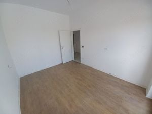 Apartament 2 camere. Et. 1. Bucatarie Inchisa. Bloc nou. - imagine 11