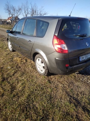Renault Scenic - imagine 10