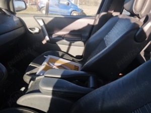 Renault Scenic - imagine 3